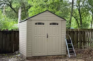 325 Virginia Ave, Waxahachie, TX 75165 - Photo 5