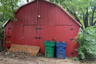 325 Virginia Ave, Waxahachie, TX 75165 - Photo 35