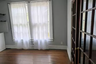 325 Virginia Ave, Waxahachie, TX 75165 - Photo 3