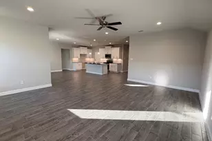 1137 Keystone Dr, Granbury, TX 76048 - Photo 7