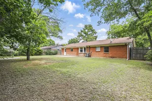 6716 Alma St, Forest Hill, TX 76140 - Photo 37