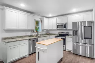 161 Columbia St, Cleburne, TX 76031 - Photo 5