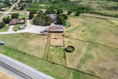 1602 Cedar Avenue, Megargel, TX 76370 - Photo 35