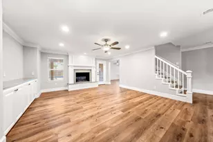 9916 Sandalwood Dr, Woodway, TX 76712 - Photo 5