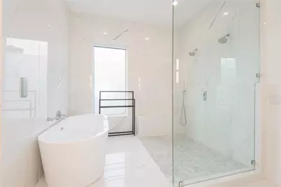 610 N Oak Cliff Boulevard #103, Dallas, TX 75208 - Photo 15