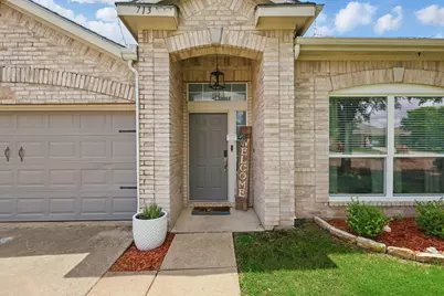 713 Bridle Trail, Saginaw, TX 76179 - Photo 3