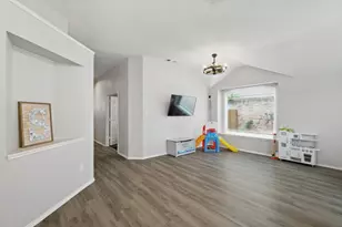 713 Bridle Trail, Saginaw, TX 76179 - Photo 7