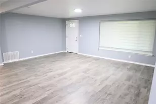 494 Lannius Rd, Dodd City, TX 75438 - Photo 13