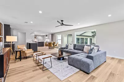 405 Woodbriar Court, Colleyville, TX 76034 - Photo 9