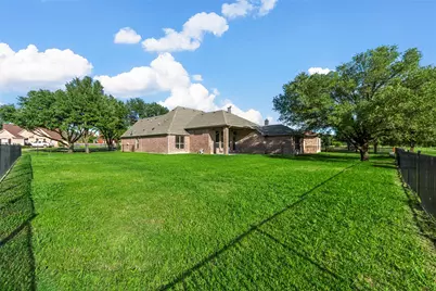 3014 Preston Club Drive, Sherman, TX 75092 - Photo 33