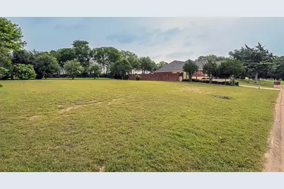 1005 Place Louie, DeSoto, TX 75115 - Photo 3