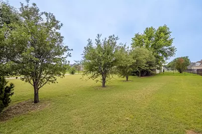 1005 Place Louie, DeSoto, TX 75115 - Photo 5