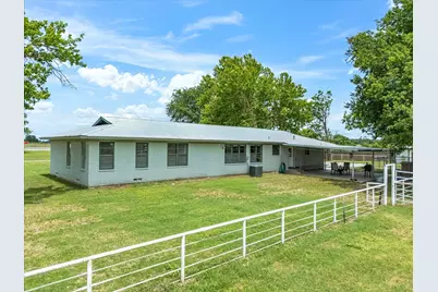 1411 Parker Dairy Road, Alvord, TX 76225 - Photo 29