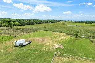 1411 Parker Dairy Rd, Alvord, TX 76225 - Photo 35