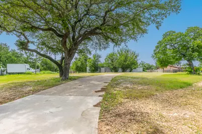 7621 Jacksboro Highway, Fort Worth, TX 76135 - Photo 21