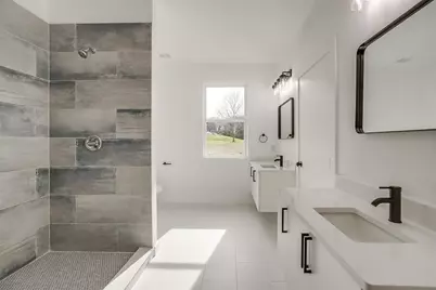 171 Tryall Court, Runaway Bay, TX 76426 - Photo 17