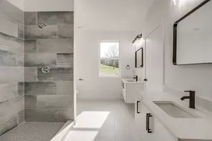 171 Tryall Ct, Runaway Bay, TX 76426 - Photo 17