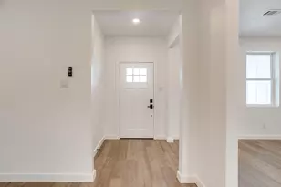 171 Tryall Ct, Runaway Bay, TX 76426 - Photo 5