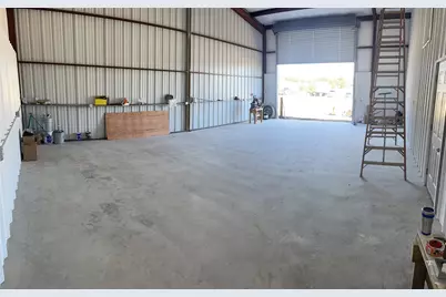 8224 I 35W Frontage Road, Alvarado, TX 76009 - Photo 7