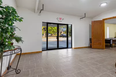 803 Chestnut Street, Commerce, TX 75428 - Photo 5