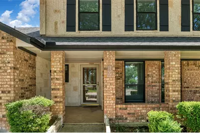 1606 Clarendon Drive, Lewisville, TX 75067 - Photo 5