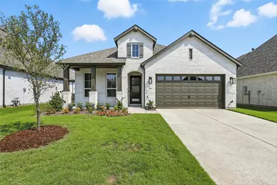 541 Lockhart Street, Waxahachie, TX 75165 - Photo 1