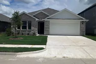 225 Sugarlands Dr, Greenville, TX 75402 - Photo 1