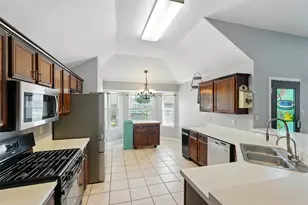 9212 Bedford Ln, McKinney, TX 75071 - Photo 11