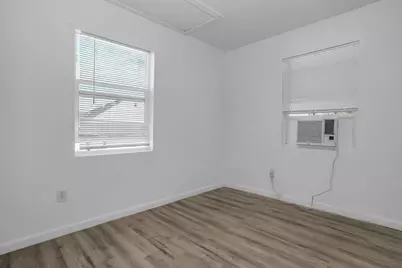 713 Sam Rayburn W, Bonham, TX 75418 - Photo 31