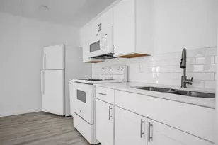 713 Sam Rayburn W, Bonham, TX 75418 - Photo 7