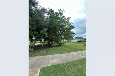 501 Henderson Circle, Garland, TX 75040 - Photo 7