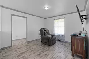 2600 Dave Angel Rd, Burleson, TX 76028 - Photo 11