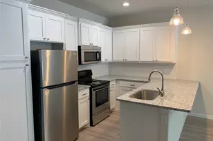 2321 N Hickory St, Sherman, TX 75092 - Photo 3