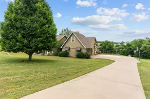 415 Stone Mountain Ct, Cresson, TX 76035 - Photo 21