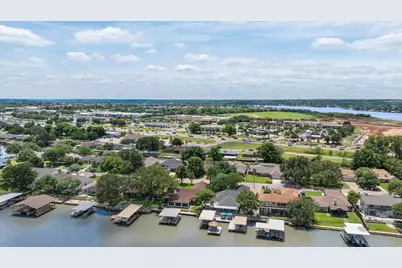 214 Bahama Court, Granbury, TX 76048 - Photo 37