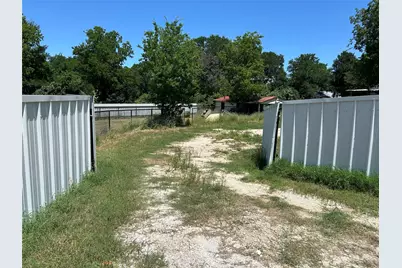 118 County Road 1811, Clifton, TX 76634 - Photo 3