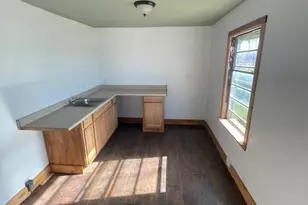 1307 8 1/2 St, Mineral Wells, TX 76067 - Photo 3