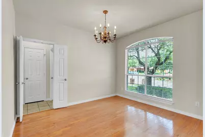 8002 Westover Drive, Rowlett, TX 75089 - Photo 7