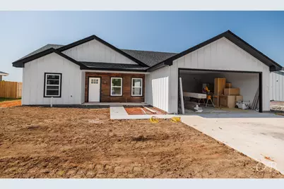 825 Ruger, Clyde, TX 79510 - Photo 1