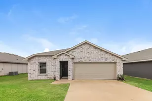 430 Shorty St, Mabank, TX 75147 - Photo 1