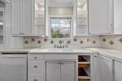 2530 Colcord, Waco, TX 76707 - Photo 9