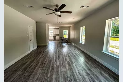 4435 Franklin Street, Lancaster, TX 75134 - Photo 3