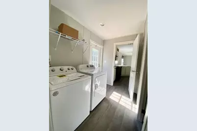 329 Capricorn Drive, Granbury, TX 76049 - Photo 5