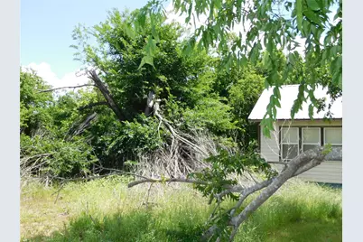 504 NE 7th Street, Hubbard, TX 76648 - Photo 9