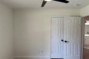 1906 Buffalo Bend Dr, Lewisville, TX 75067 - Photo 17