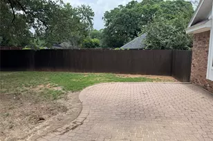 1906 Buffalo Bend Dr, Lewisville, TX 75067 - Photo 35