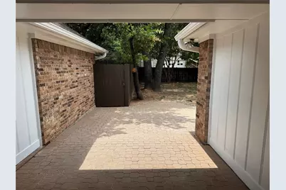 1906 Buffalo Bend Drive, Lewisville, TX 75067 - Photo 31