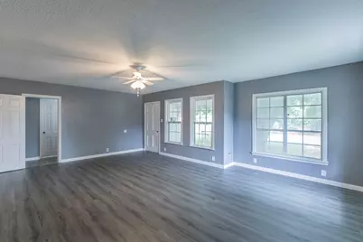 901 E Walnut Street, Hillsboro, TX 76645 - Photo 11