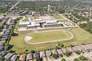 1721 Creekpoint Dr, Lewisville, TX 75067 - Photo 39