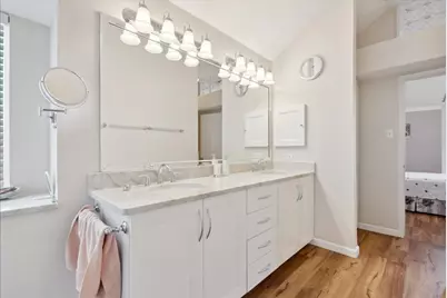 1721 Creekpoint Drive, Lewisville, TX 75067 - Photo 13